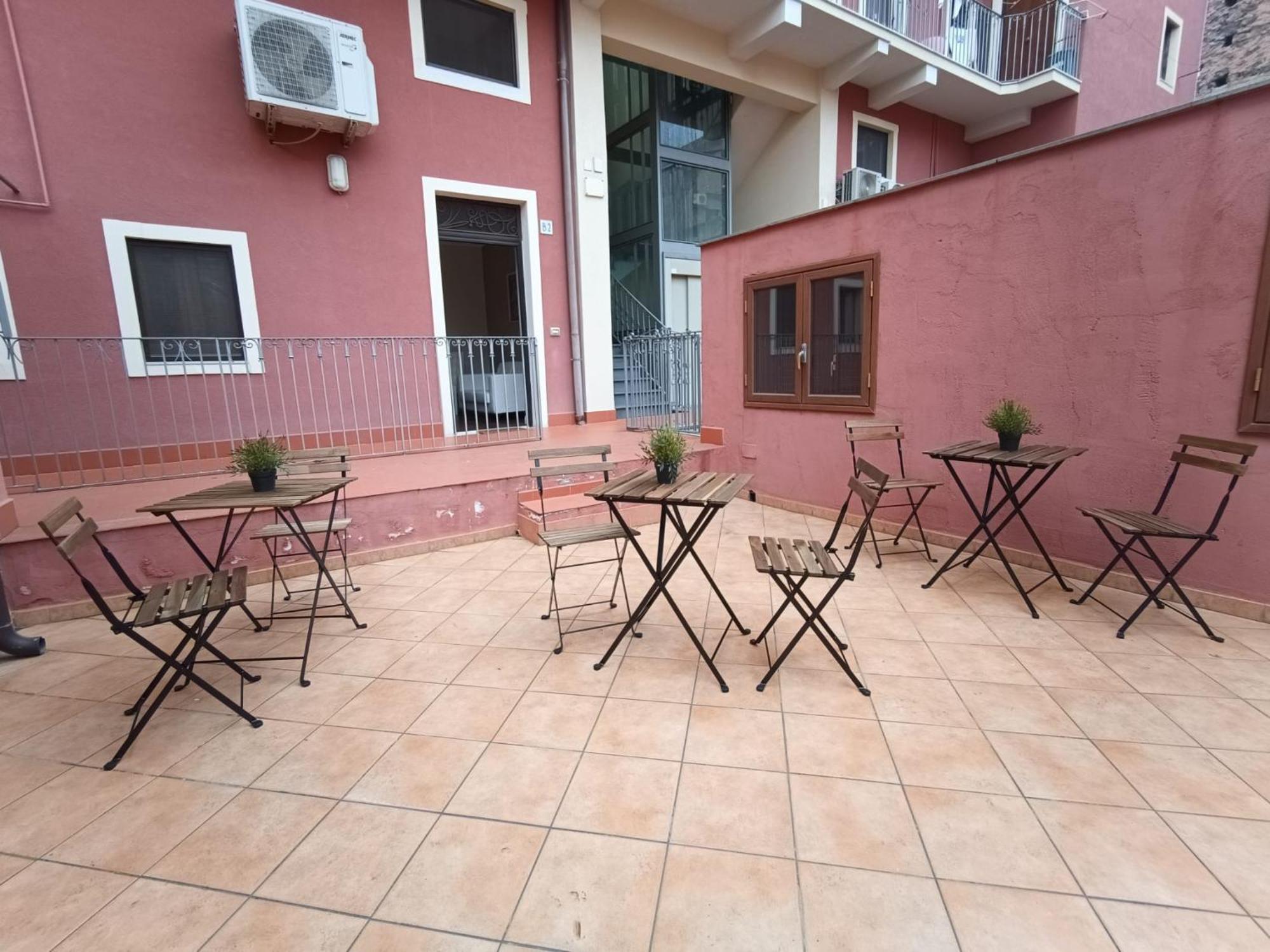 Cortile Dei Sogni Apartment Catania Ngoại thất bức ảnh