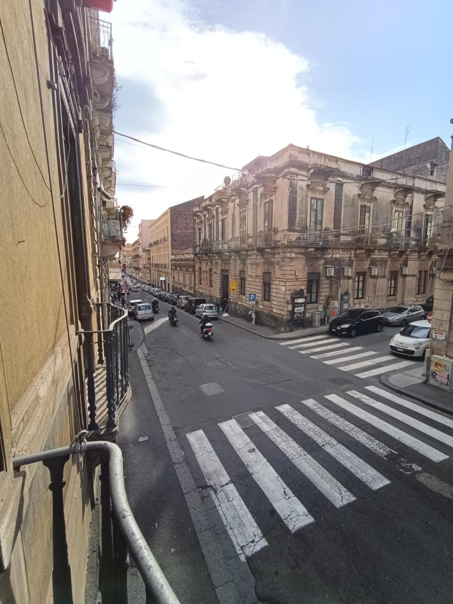 Cortile Dei Sogni Apartment Catania Ngoại thất bức ảnh
